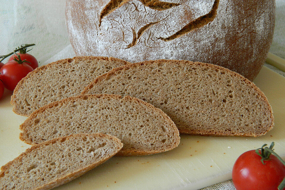 Roggenvollkornmischbrot mit Sauerteig nach Tiroler Art