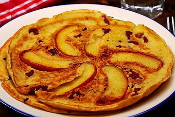 Apfel-­Thymian-­Speckpfannkuchen