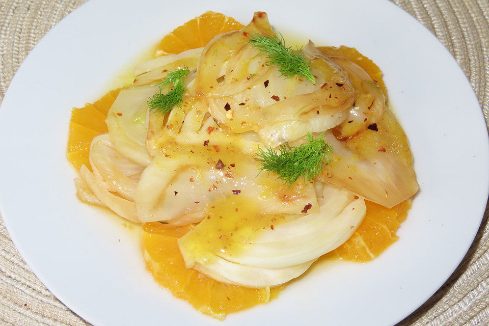 Smokeys  gebratener Fenchel auf Grapefruit-Carpaccio