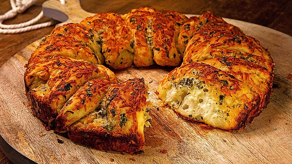 Selbstgebackenes Knoblauchbrot von Chefkoch-Video