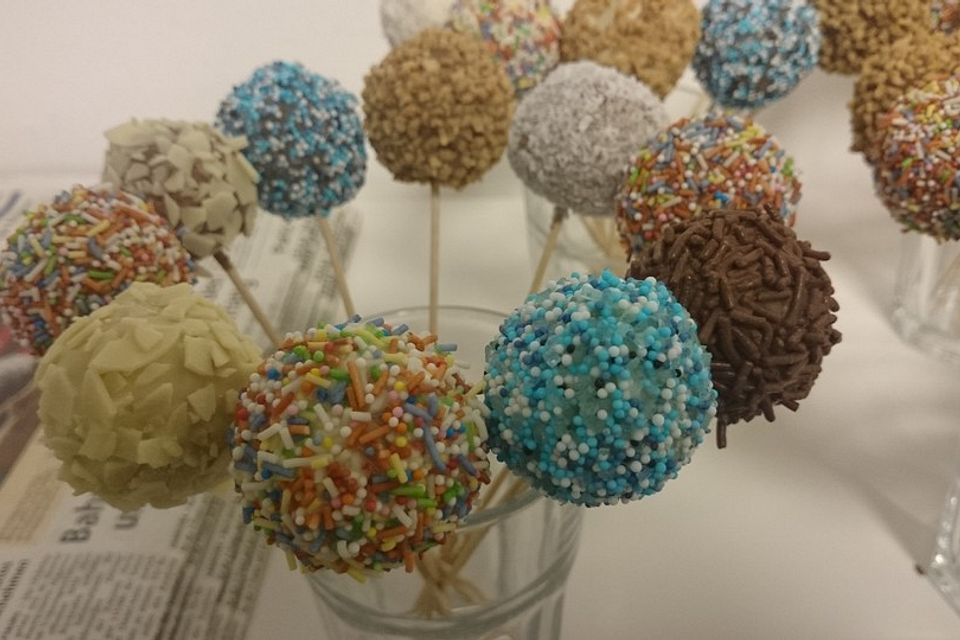 Schnelle Cake-Pops ohne Backen