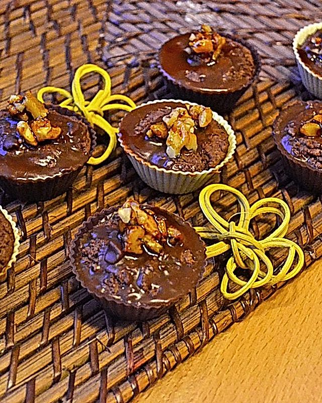 Schoko-Cupcakes mit Schoko-Karamellcreme