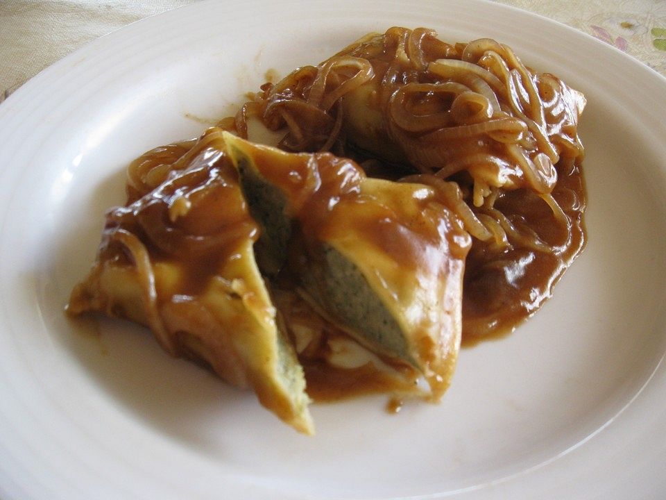 Maultaschen mit roten Zwiebeln von abydos21 | Chefkoch