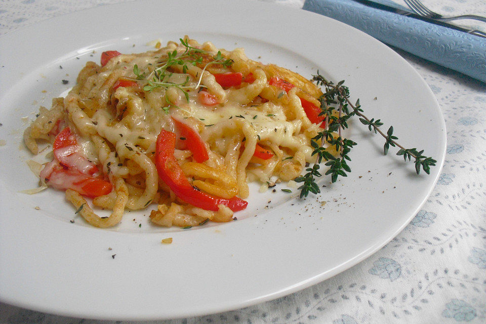 Paprika-Spätzle-Pfanne mit Honig