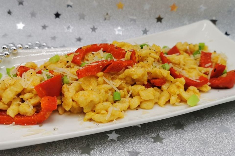 Paprika-Spätzle-Pfanne mit Honig