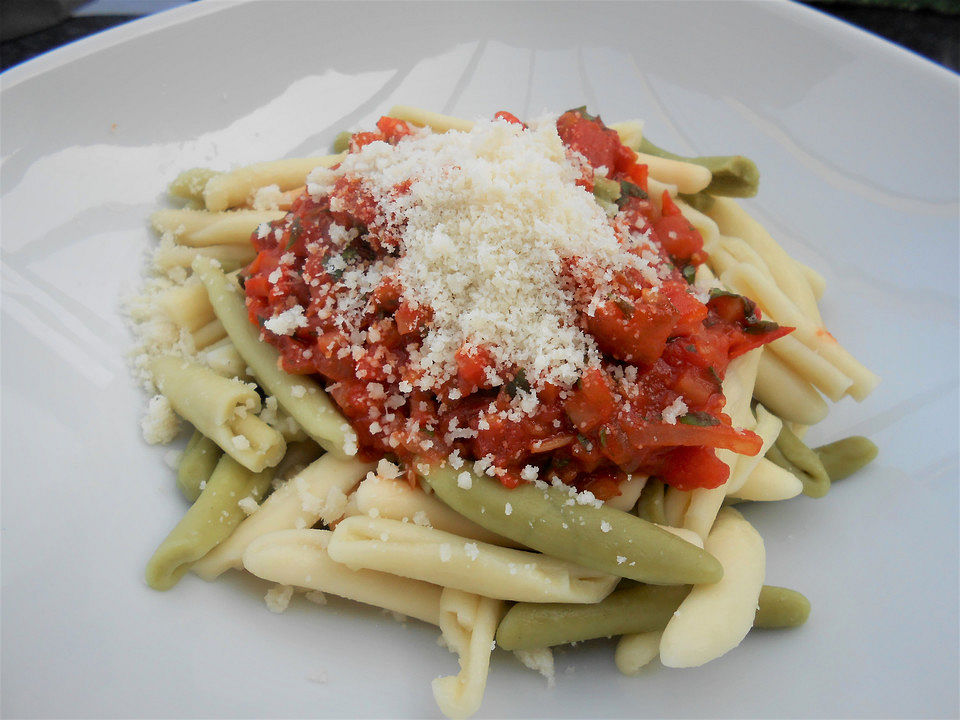 Pasta mit frischen Tomaten von sgdiablo| Chefkoch