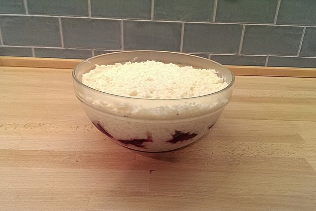 Kaiserreis mit Sauerkirschen und Sahne von calleigh-julisa| Chefkoch
