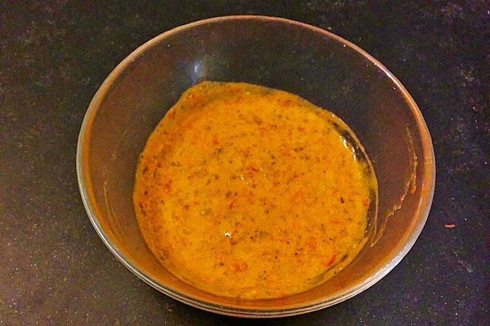 Mediterran-exotischer Dip