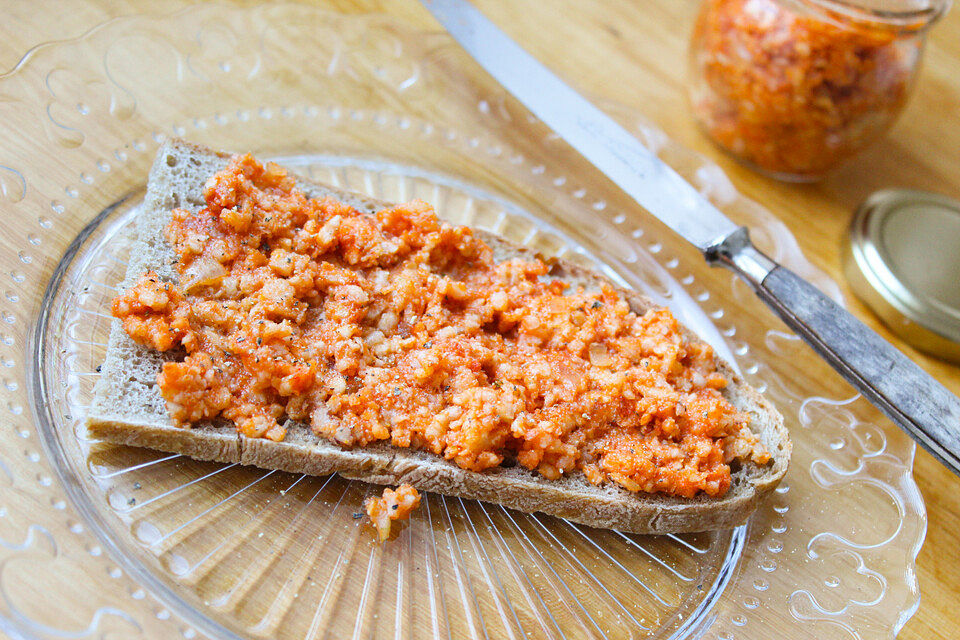 Veganes Zwiebel-Mett