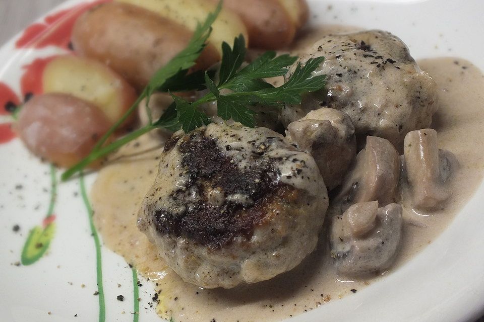 Rahmsauce mit frischen Champignons