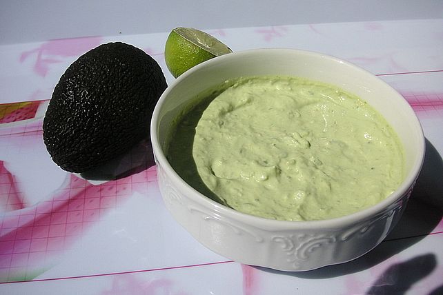 Avocado-Limetten Dip von sarah175| Chefkoch