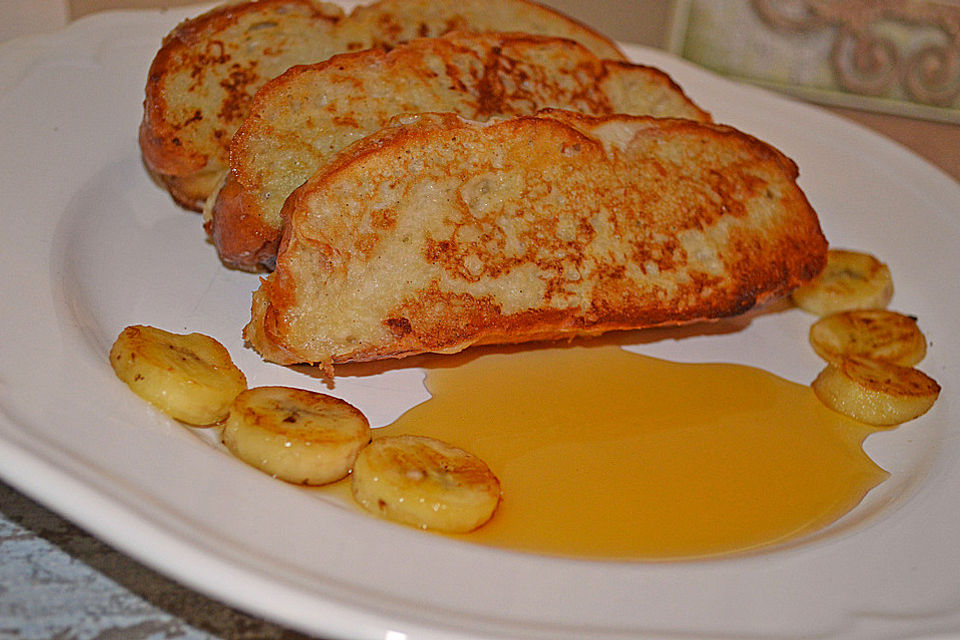 Arme Ritter aus Hefezopf mit Banane