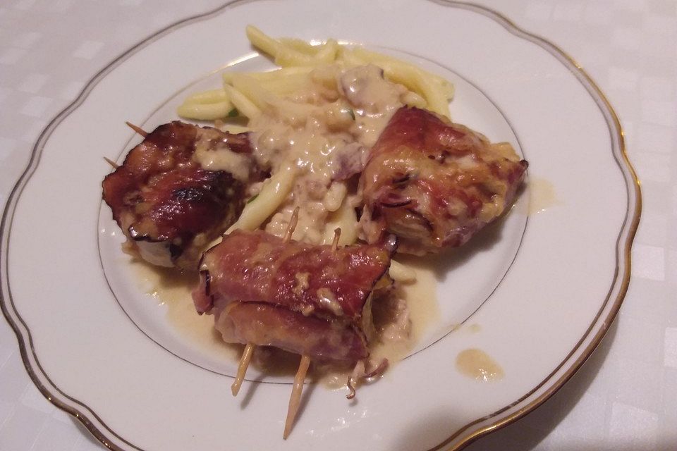 Schweinefilet mit Gorgonzola-Weißwein-Sauce