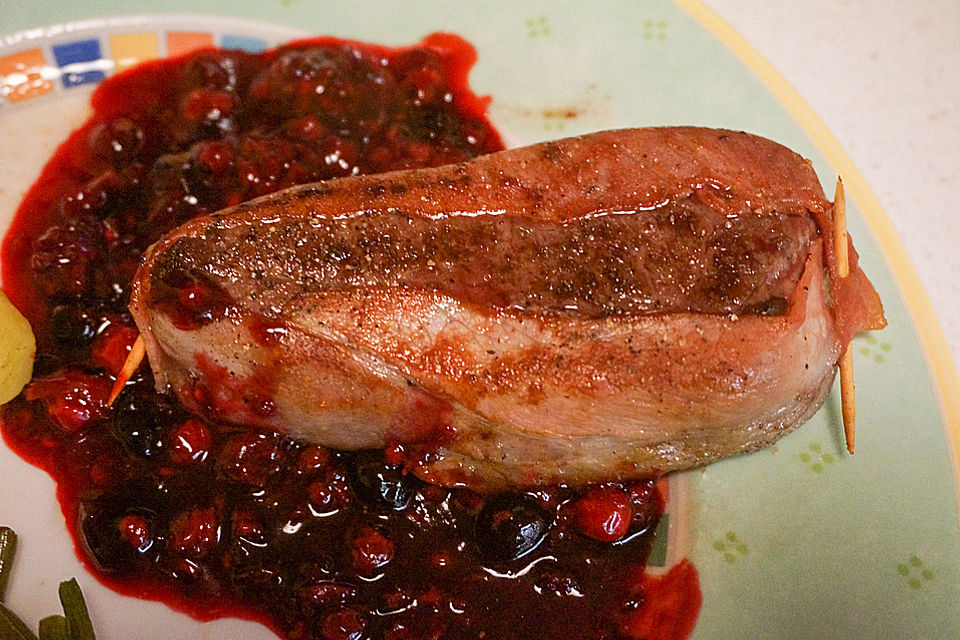 Hirschsteak mit Beerensauce