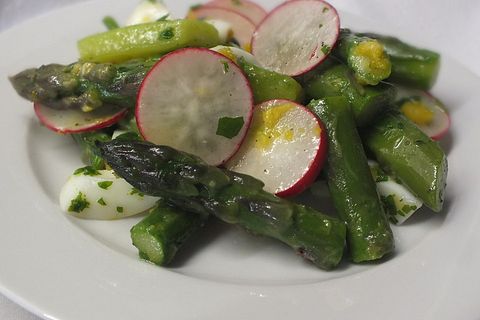 Spargelsalat Mit Radieschen Und Ei Von Robias| Chefkoch