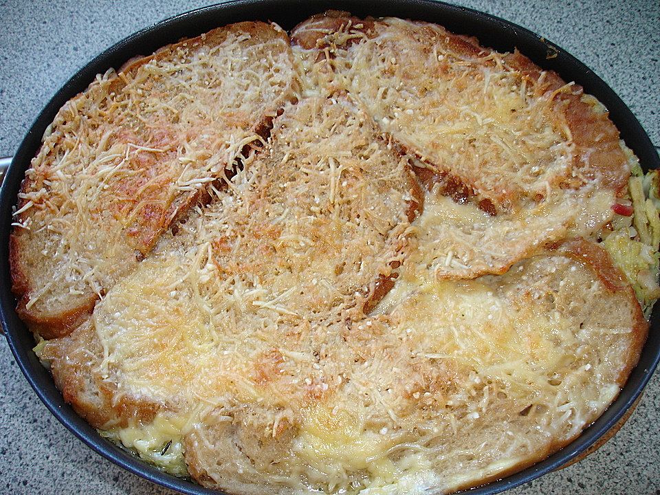 Wirsing-Brotsuppe mit Speck und Käse von dodith| Chefkoch