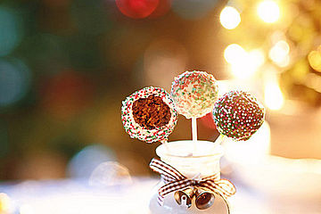 Weihnachtliche Cake-Pops
