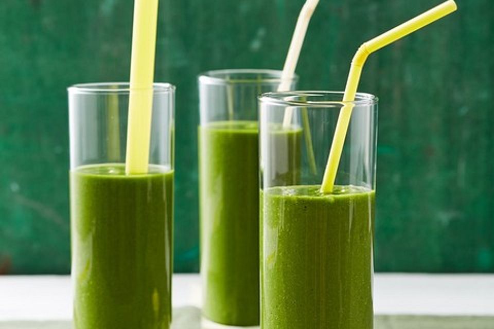 Grüner Smoothie mit Matcha