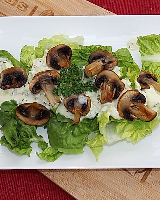 Smokeys Romana-Pilz-Salat mit Thymiandressing