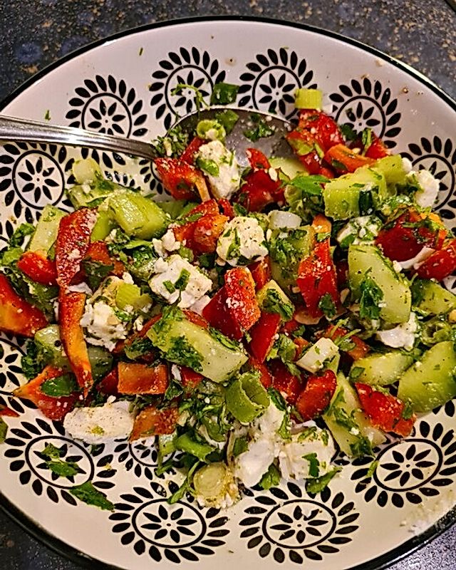 Griechischer Salat zum Sommerwein