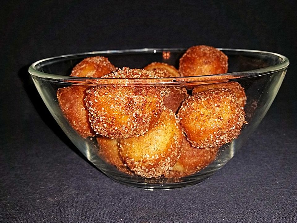 Frittierte Donut-Häppchen mit Zimt und Zucker von KäseKäseKäseKeks ...