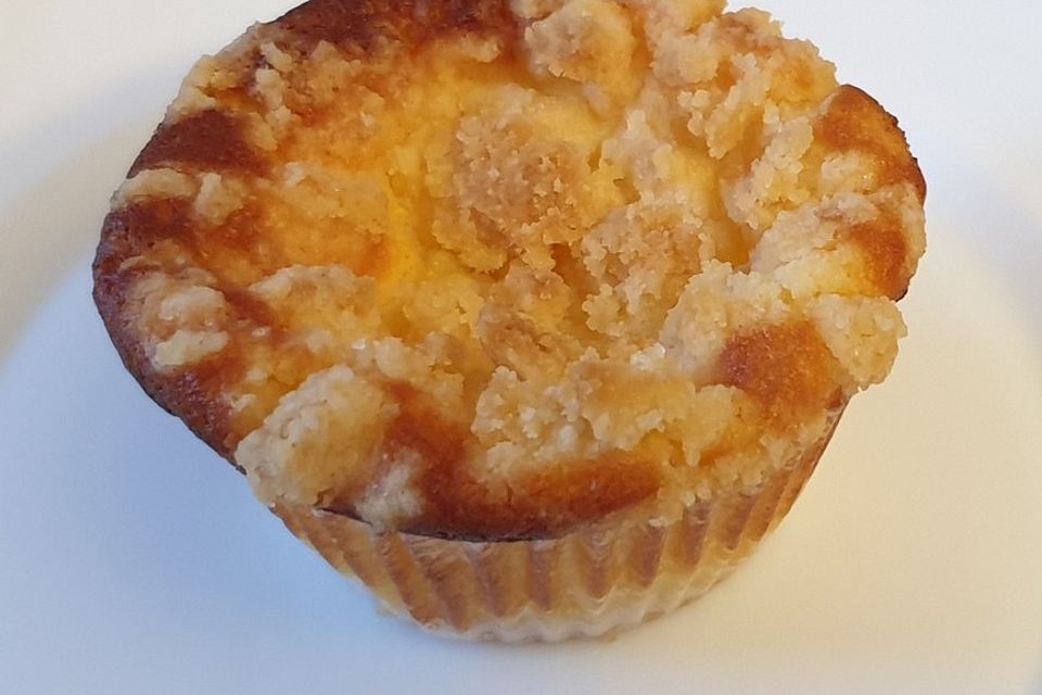 Käsekuchenmuffins mit Streuseln