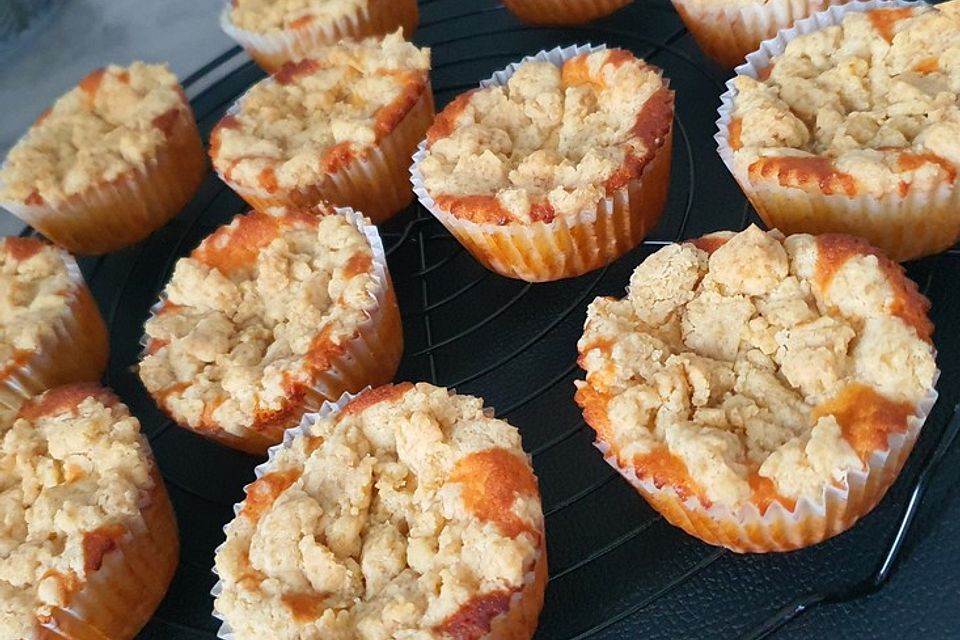 Käsekuchenmuffins mit Streuseln