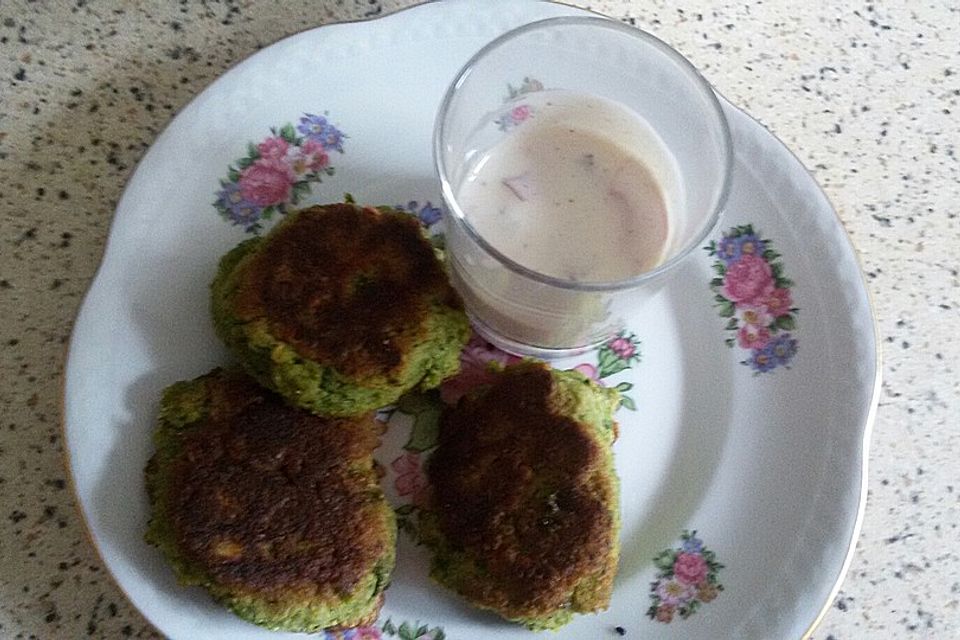 Falafel mit Gewürzjoghurt