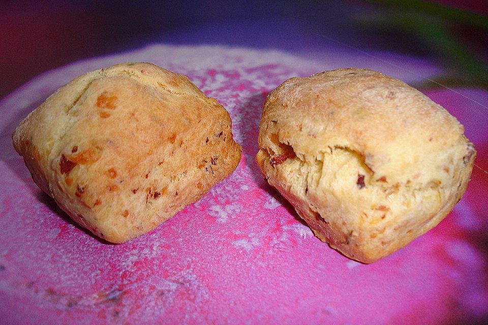 Scones mit Schinken und Käse