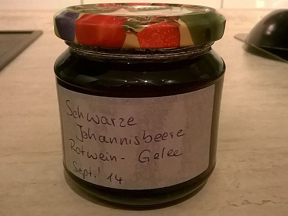 Schwarze Johannisbeere-Rotweingelee von schlumpfine-1977| Chefkoch