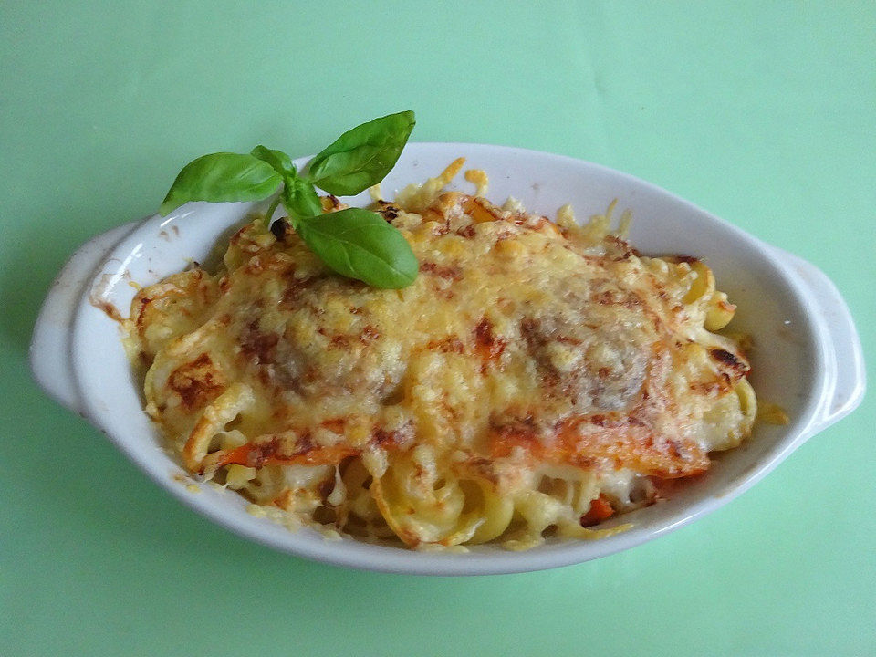 Nudelauflauf &amp;quot;Frikadelle&amp;quot; mit weißer Sauce von McMoe| Chefkoch