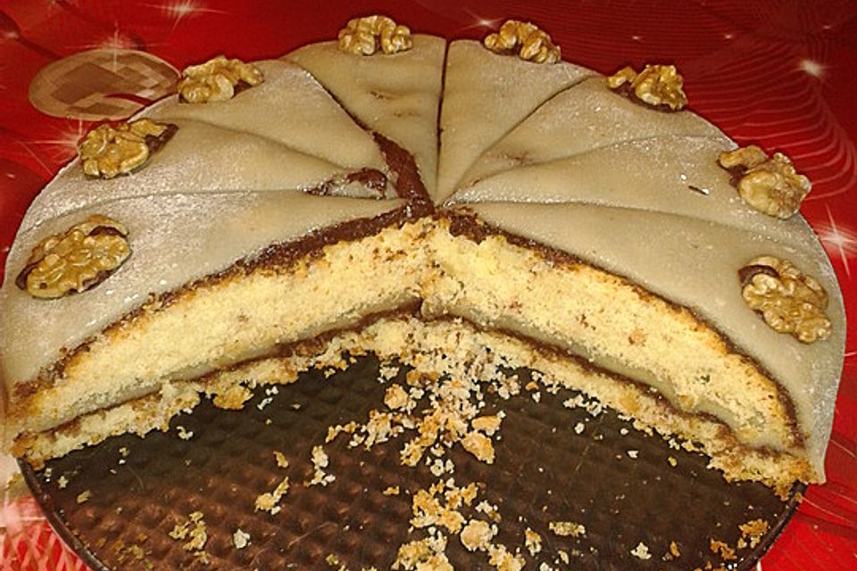 Nuss-Marzipan-Torte mit Nutella