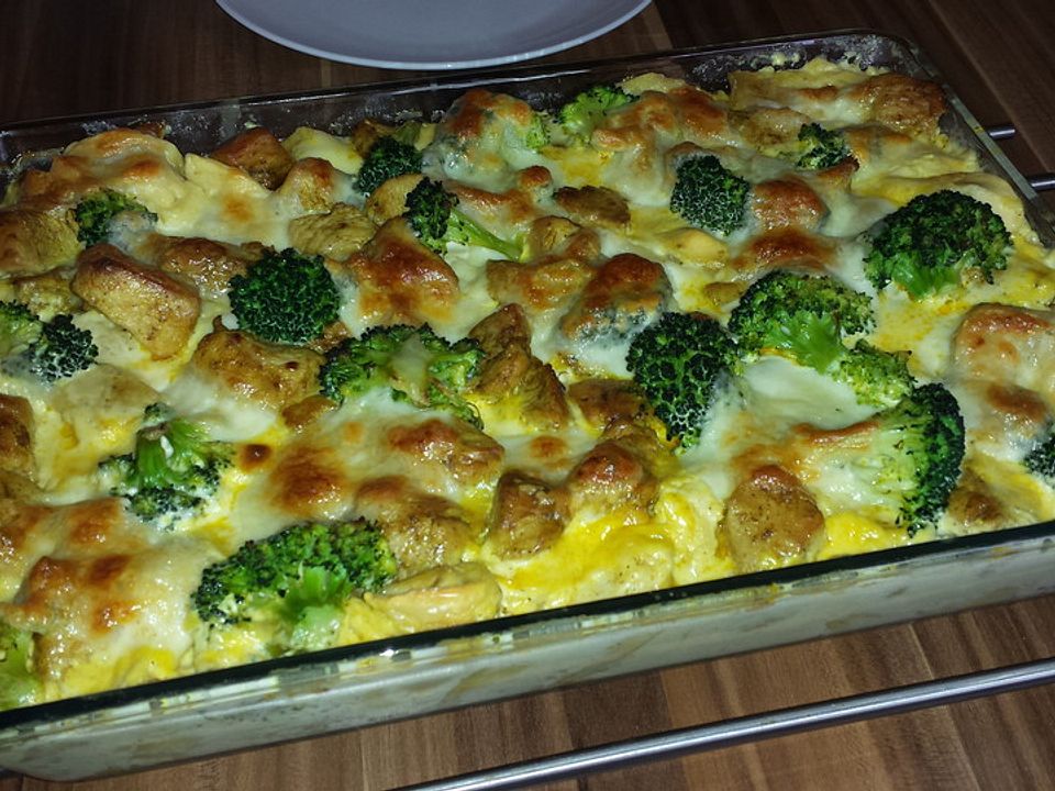 Tortellini-Auflauf mit Brokkoli und Schinken von Awen| Chefkoch