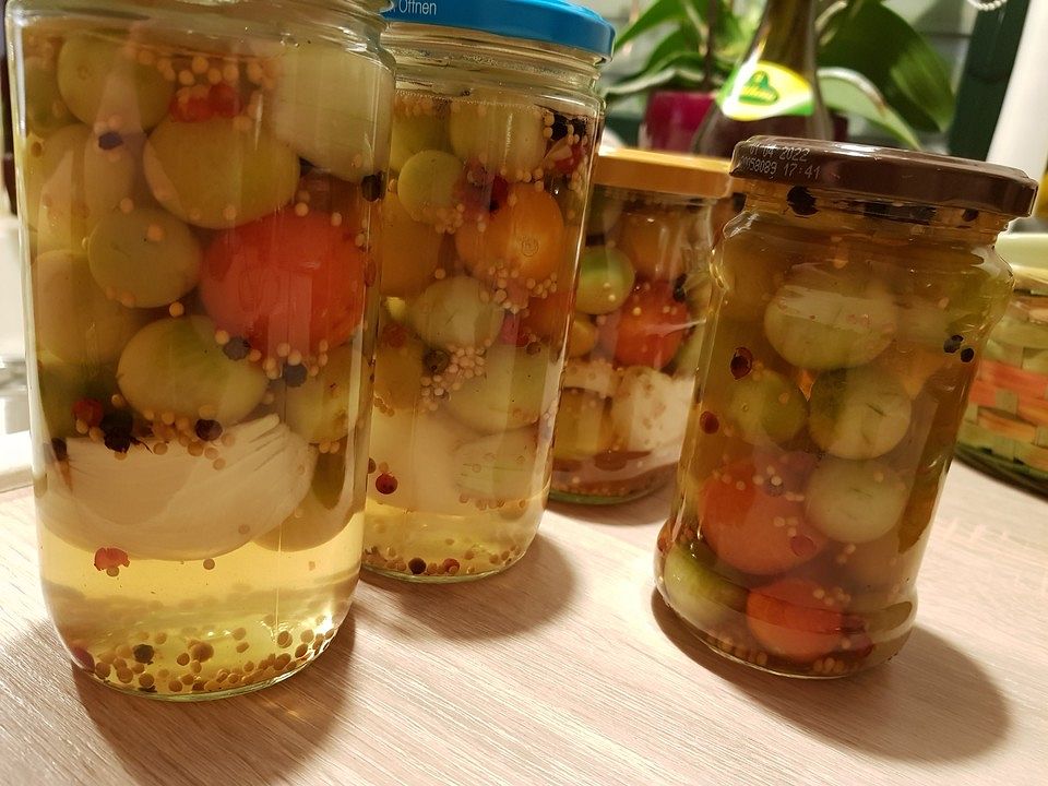 Süßsauer eingelegte grüne Tomaten von tonic1024| Chefkoch
