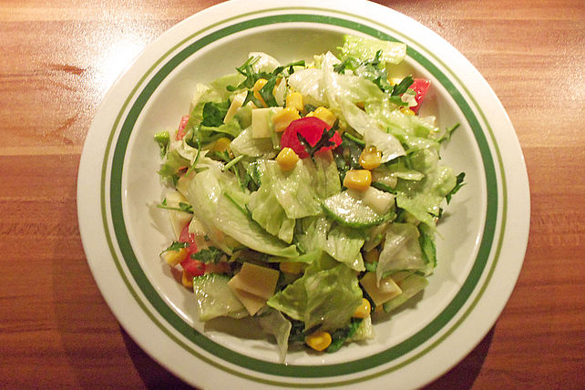 Gemischter Salat mit Apfel und Himbeeressig von Tony98| Chefkoch