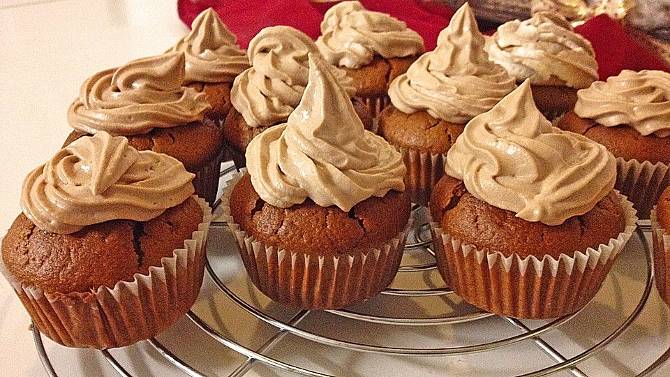 Schokomuffins mit weißer Schokofüllung| Chefkoch