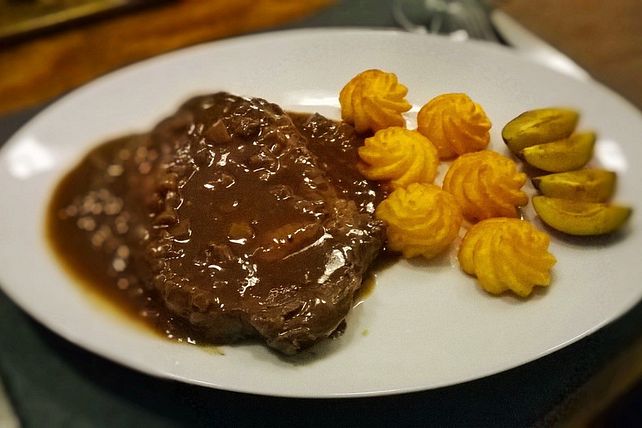 Steak mit Rotwein-Pflaumen-Sauce von M-a-r-i-e| Chefkoch