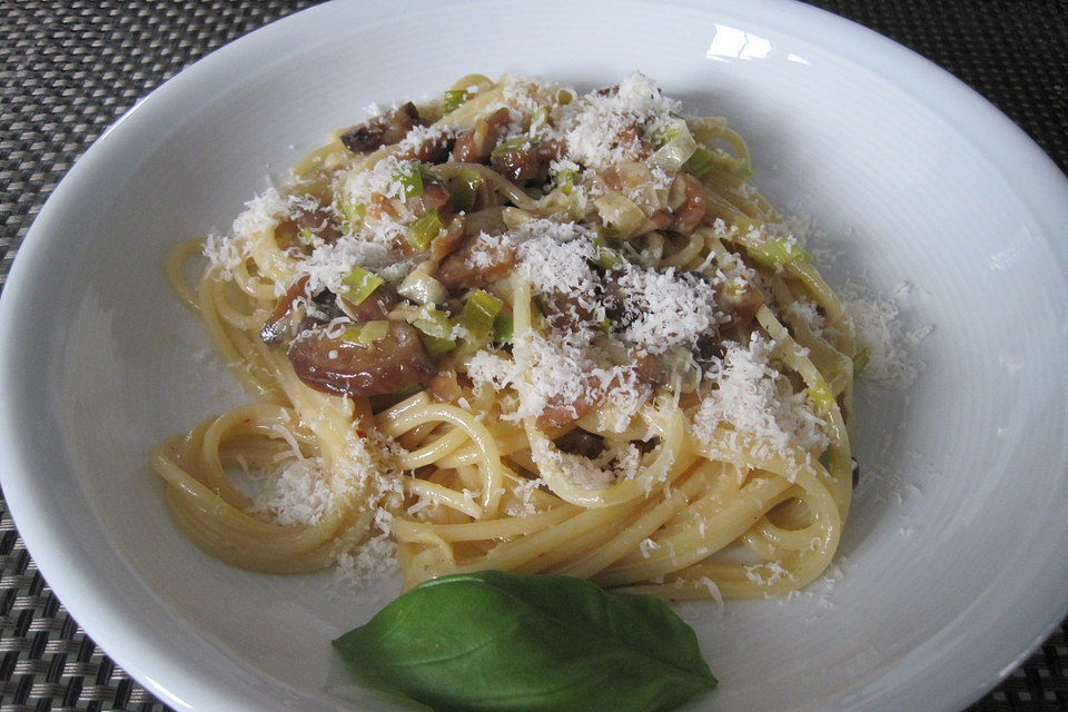 Spaghetti mit Maronen und Lauch