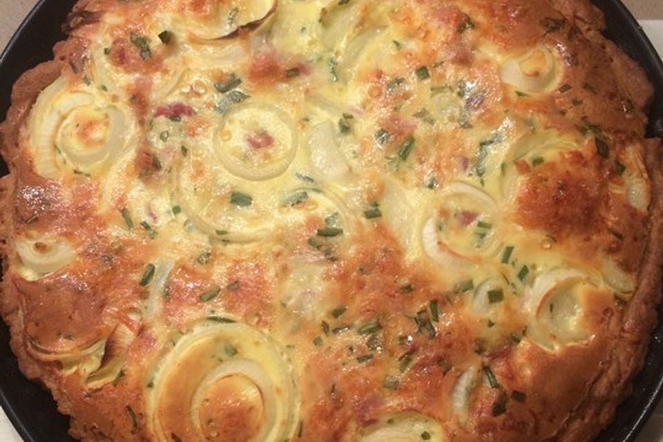 Low Carb Käse-Kräuter Quiche