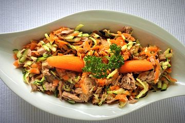 Mohren Zucchini Salat Mit Thunfisch Von Fienchen93 Chefkoch