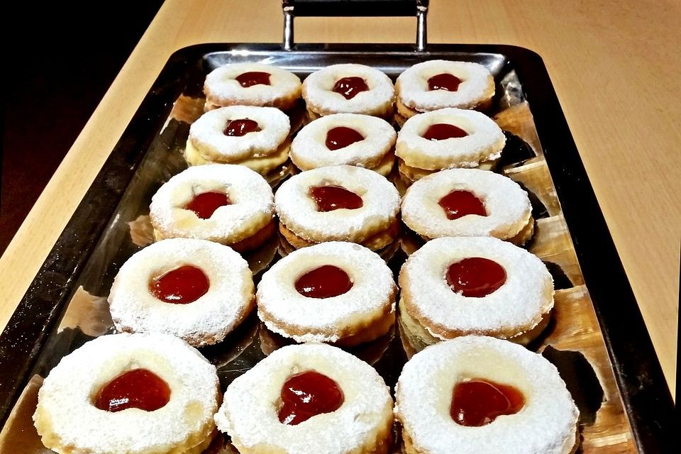 Linzer Plätzchen mit Johannisbeergelee