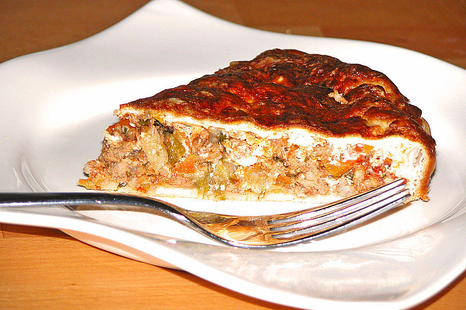 Quiche mit Hackfleisch und Gemüse