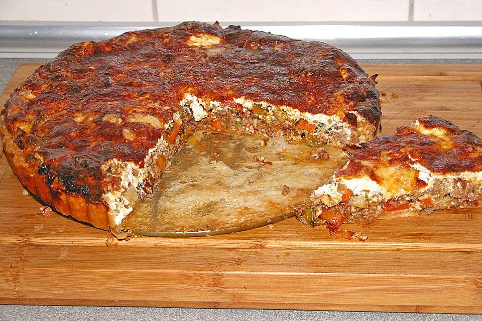 Quiche mit Hackfleisch und Gemüse