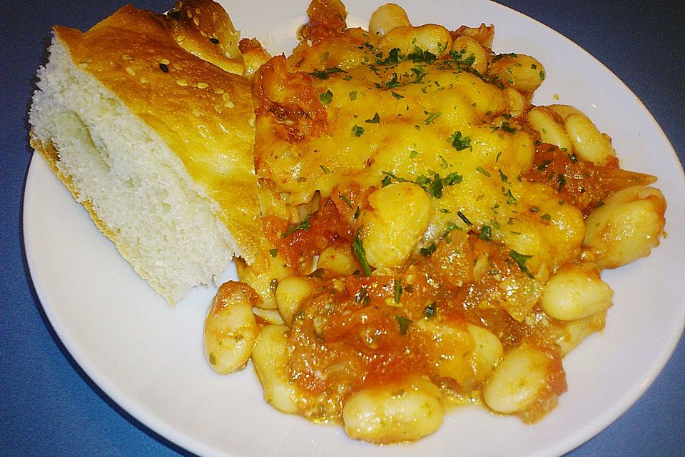 Weiße Bohnen mit Tomatensoße Weiße Bohnen mit Tomatensoße