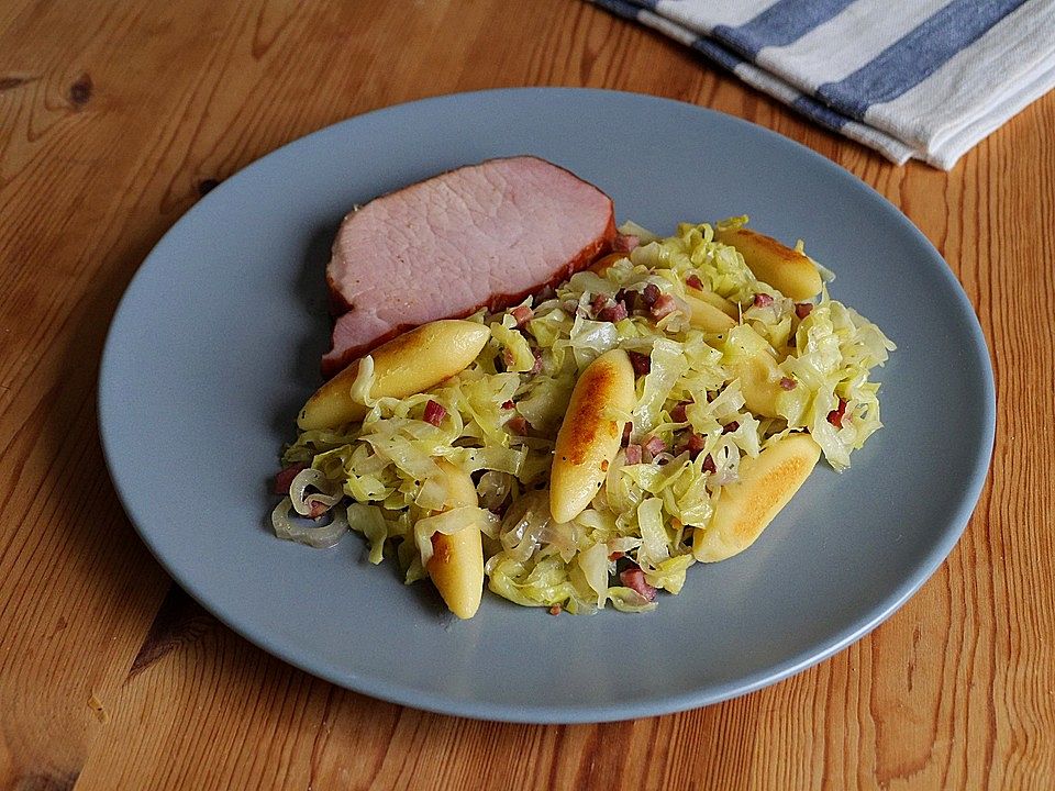 Kraut-Schupfnudeln mit Speck von McMoe| Chefkoch