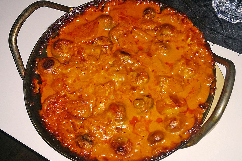 Kartoffel-Pilzpfanne in Tomatenweißweinsauce