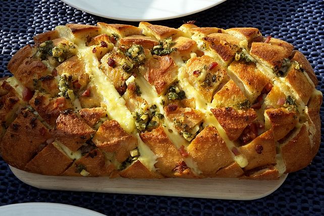 Knoblauch-Käse-Ciabatta von Erntekoenig | Chefkoch Knoblauch-Käse-Ciabatta von Erntekoenig | Chefkoch