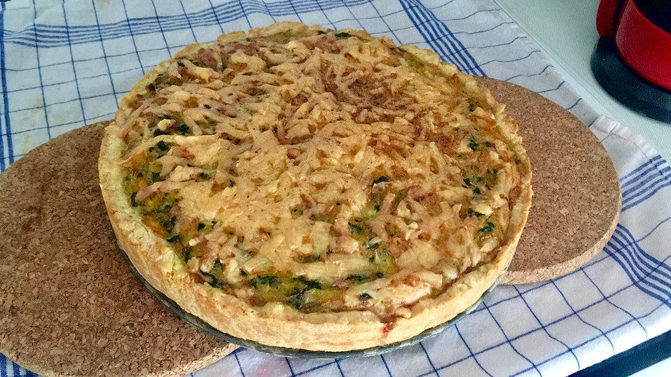 Süßkartoffel-Kürbis-Quiche mit Spinat und Ziegenkäse von Romilein89