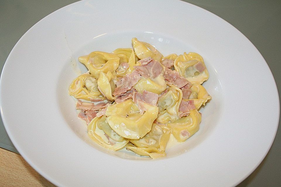 Tortellini à la Panna