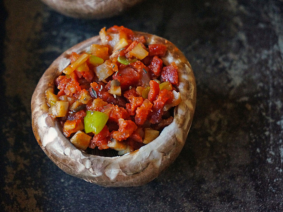 Champignons mit Chorizo gefüllt von Eisbaerbonzo| Chefkoch